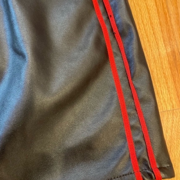 Sunset + Spring black faux leather mini skirt with red side stripes - Picture 2 of 11